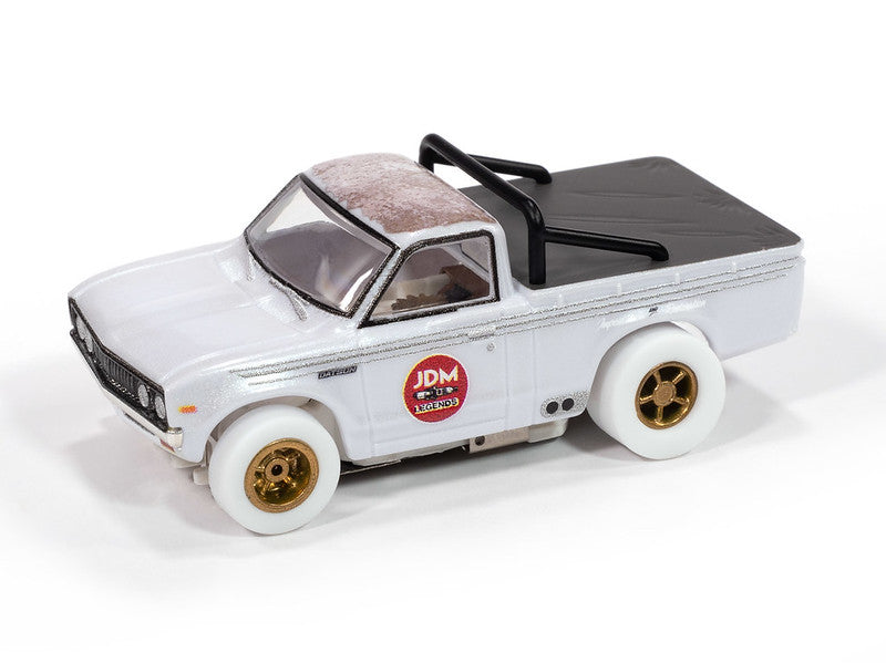 Auto World Xtraction SC418 1972 Datsun 620 Pickup Truck JDM Legends (***iWheels***) HO Scale Slot Car