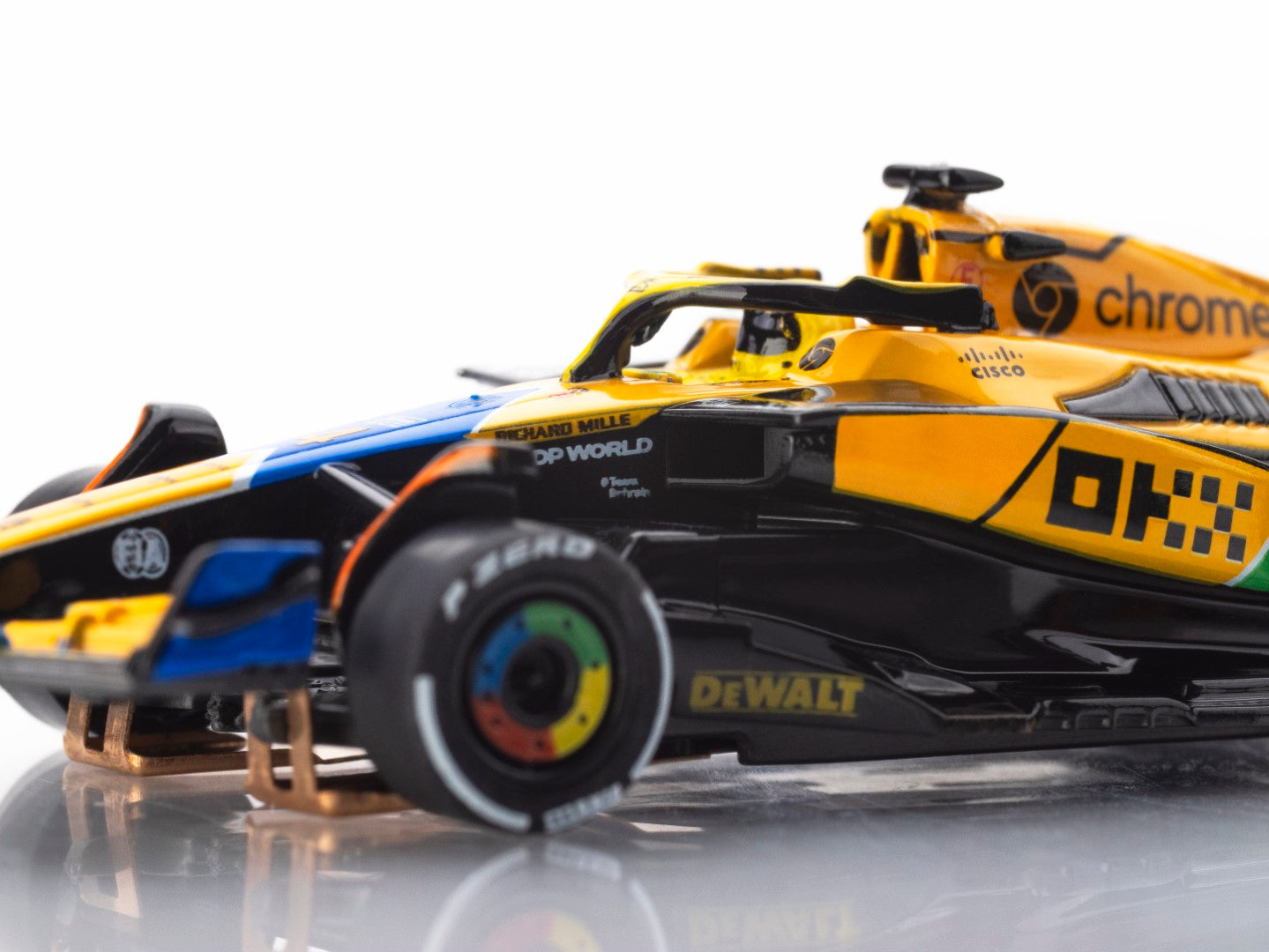 AFX Mega G+ 22120 McLaren F1 MCL38 #4 Senna Monaco 2024 HO Scale Slot Car