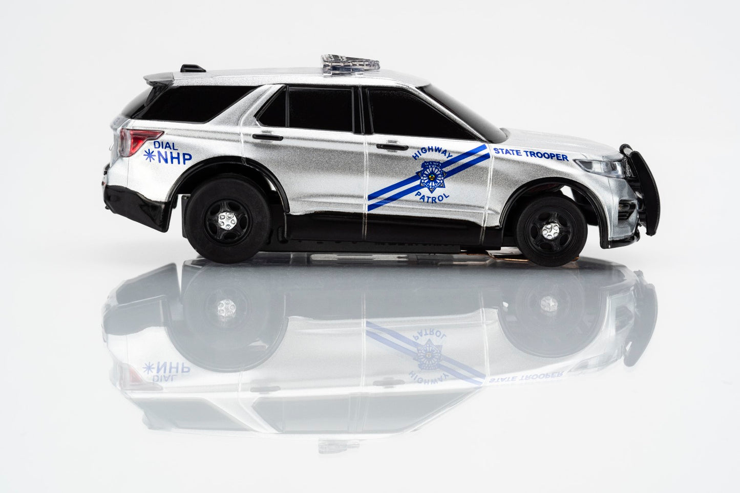 AFX Mega G+ 22105 Police Interceptor NHP with LED Flashing Lights