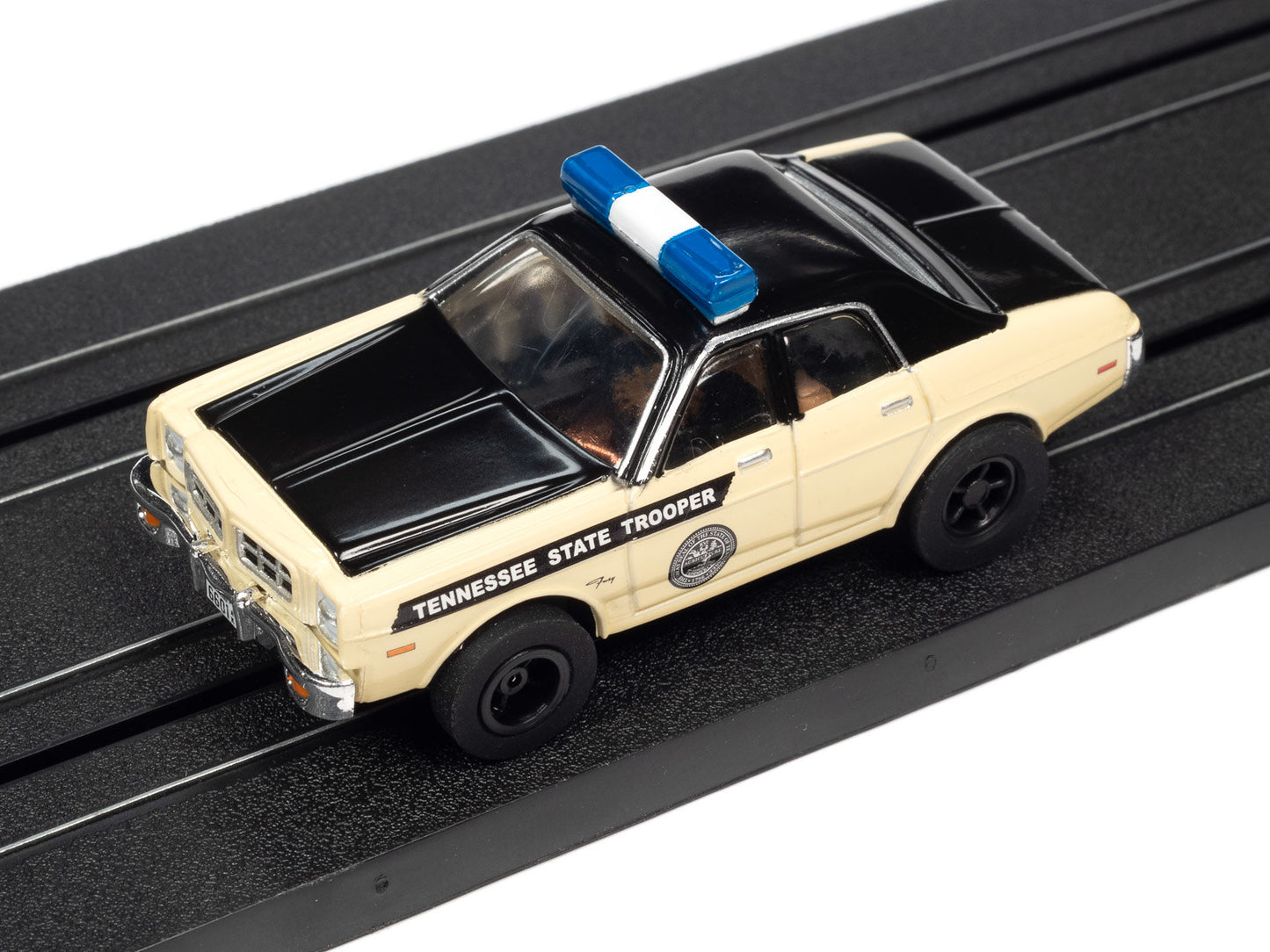 Auto World Xtraction SC397-1 R4 1978 PLYMOUTH FURY TENNESSEE STATE TROOPER HO Scale Slot Car