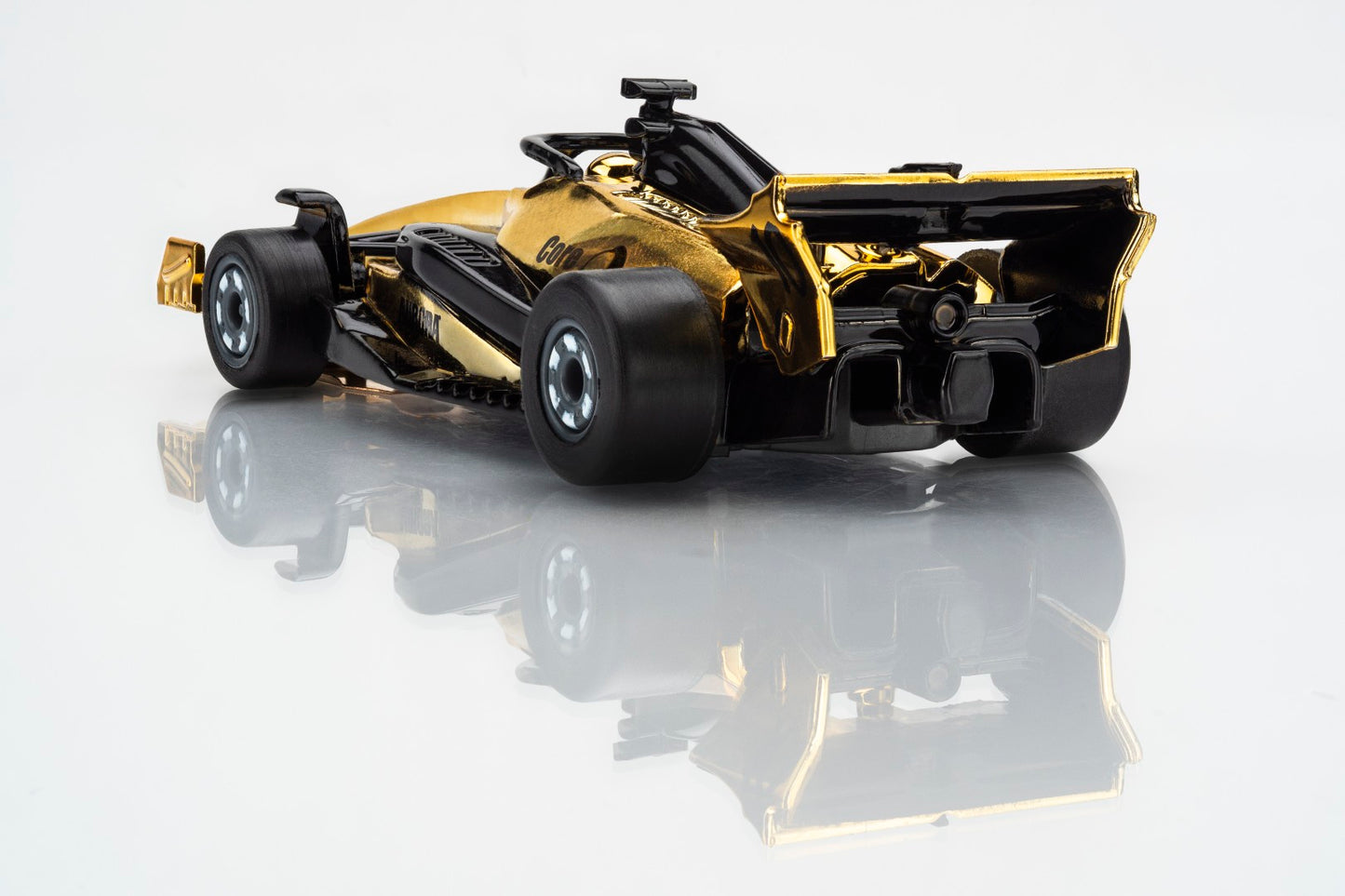 AFX Race Set 22157 Mega G+ Super International 4-lane Raceway