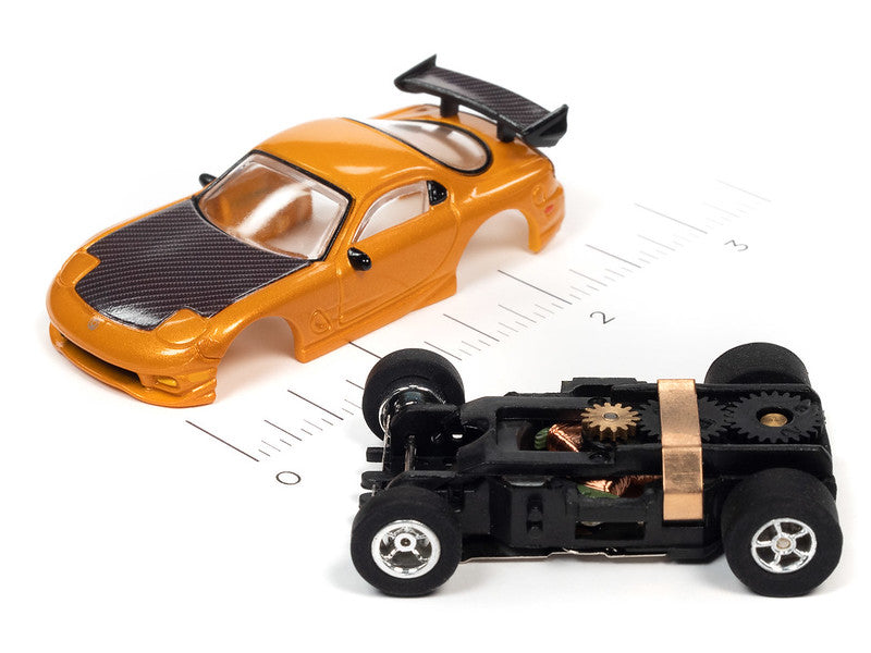 Auto World Xtraction SC368 R34 1995 MAZDA RX7 (ORANGE) HO Scale Slot Car