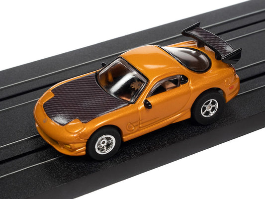 Auto World Xtraction SC368 R34 1995 MAZDA RX7 (ORANGE) HO Scale Slot Car