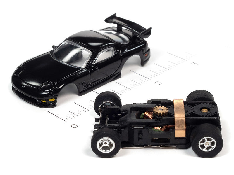 Auto World Xtraction SC368 R34 1995 MAZDA RX7 (BLACK) HO Scale Slot Car