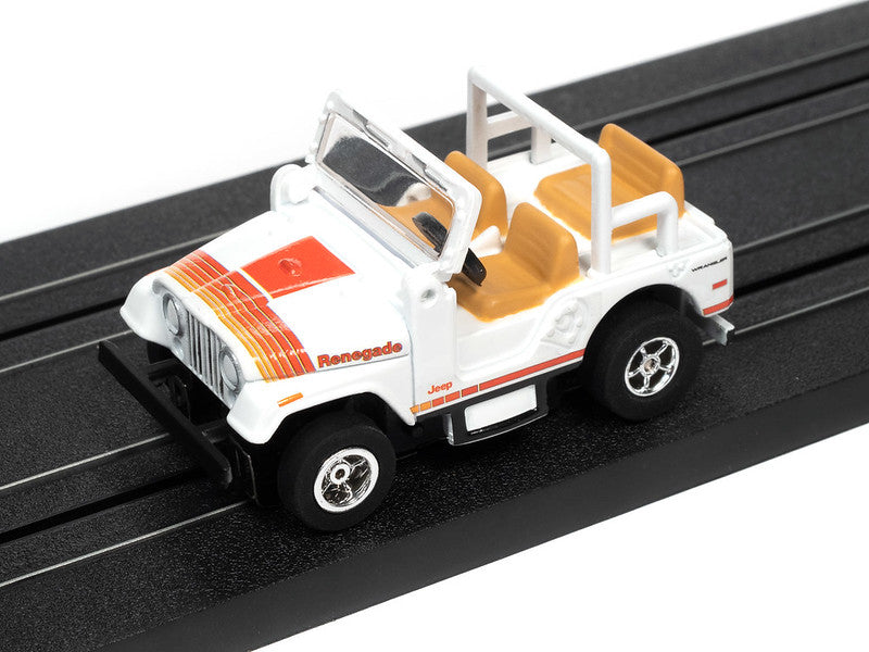 Auto World Xtraction SC368 R34 1979 JEEP CJ-7 (WHITE) HO Scale Slot Car