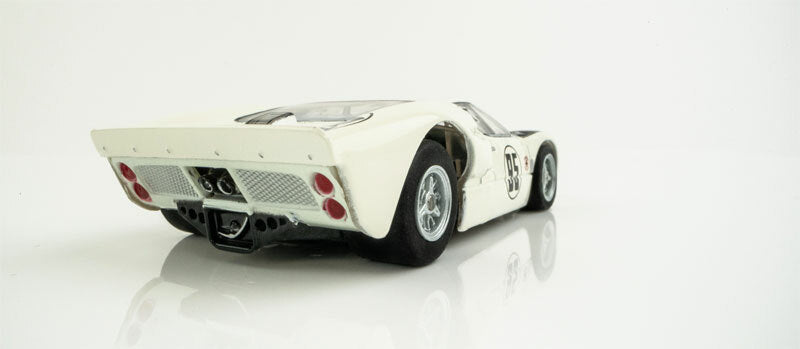 AFX Mega G+ 22056 Ford GT40 MKII #95 Daytona HO Scale Slot Car