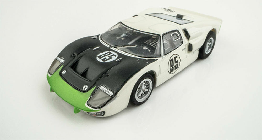 AFX Mega G+ 22056 Ford GT40 MKII #95 Daytona HO Scale Slot Car