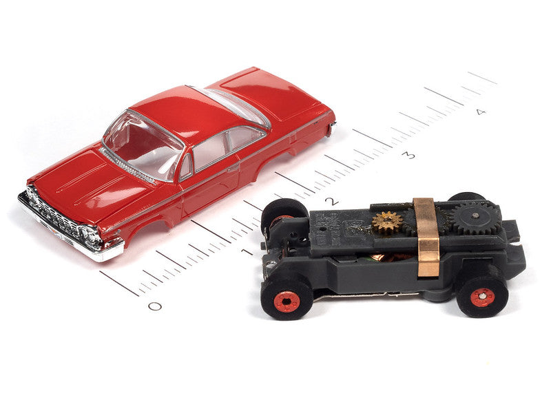 Auto World Thunderjet SC390-2A 2023 R1 OK USED CARS 1962 CHEVROLET BEL AIR COUPE (RED) HO Scale Slot Car