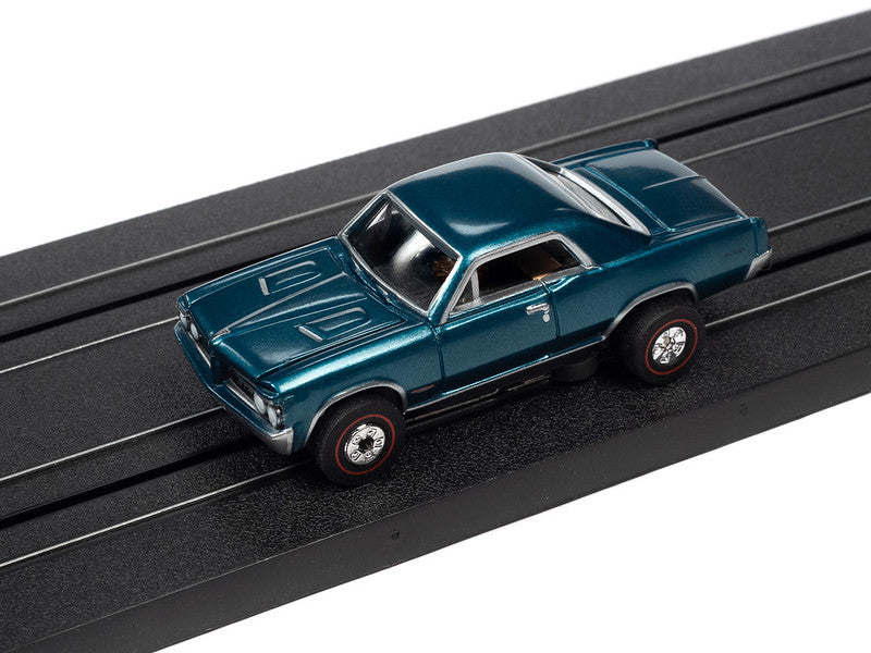 Auto World Thunderjet SC390-4B 2023 R1 OK USED CARS 1964 PONTIAC GTO (BLUE) HO Scale Slot Car