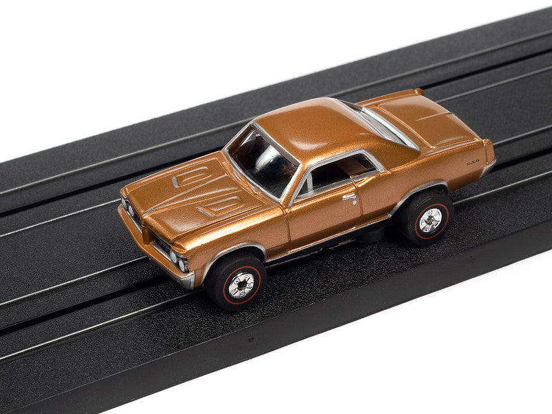 Auto World Thunderjet SC390-4A 2023 R1 OK USED CARS 1964 PONTIAC GTO (GOLD) HO Scale Slot Car