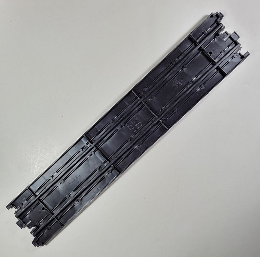 Auto World Track (Bulk Item) 15" Straight Track (1 piece)